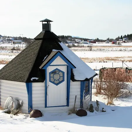 Bed & Breakfast Kristine Moen Huset *